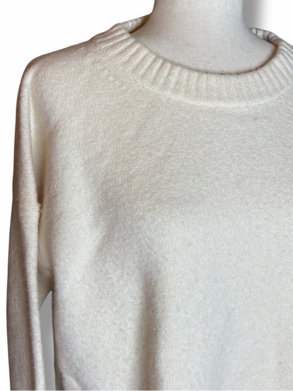 J.Crew Crem Crewneck Pullover Relaxed Fit Merino Wool Blend Sweater Size XSmall